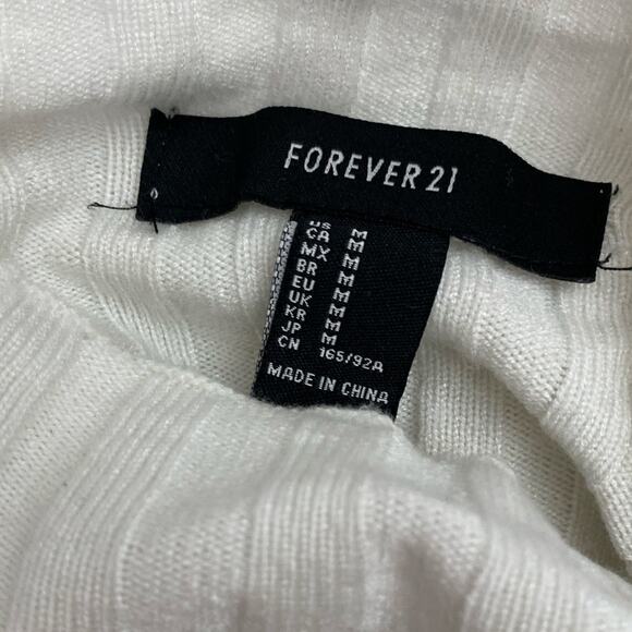 White Ribbed Knit Long Sleeve Crop Top Mock Neck Medium Classic Preppy 90s Basic - Picture 4 of 8